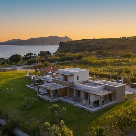 Quinta Essentia Suites Foiníki Eksteriør billede